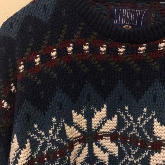 Sweater - Picture 4 of 4